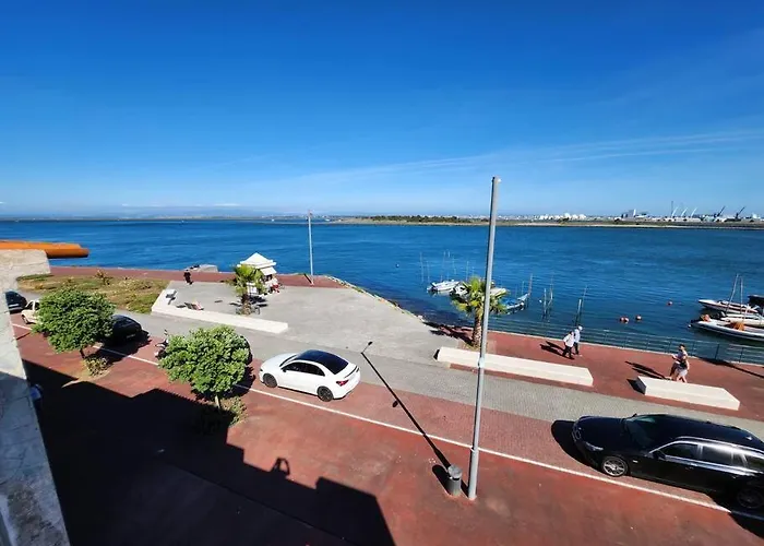 In Secret Waters Villa São Jacinto